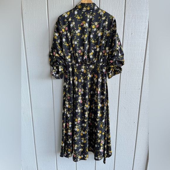 Cinq à Sept Jacey Floating Daisies Shirtdress High Low in Black Multi Size 8 - Picture 7 of 12